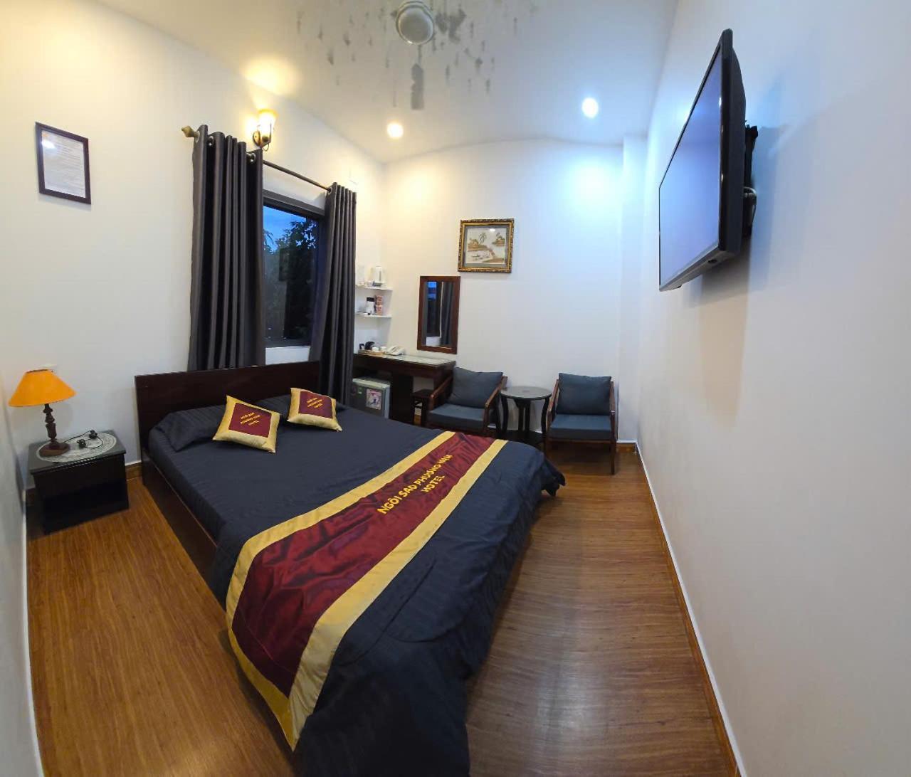Khách sạn Ngoi Sao Phuong Nam